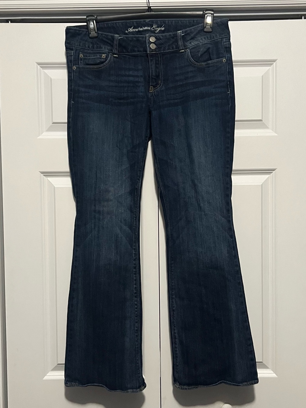 American Eagle Outfitters Vintage Y2K Ultra Low-Rise Artist Jeans